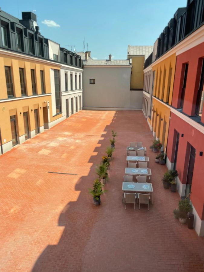Prestige Apartment Old Town Zamosc Bagian luar foto