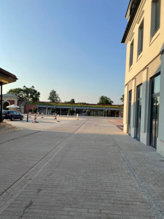 Prestige Apartment Old Town Zamosc Bagian luar foto