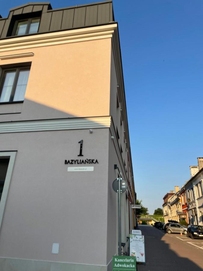Prestige Apartment Old Town Zamosc Bagian luar foto